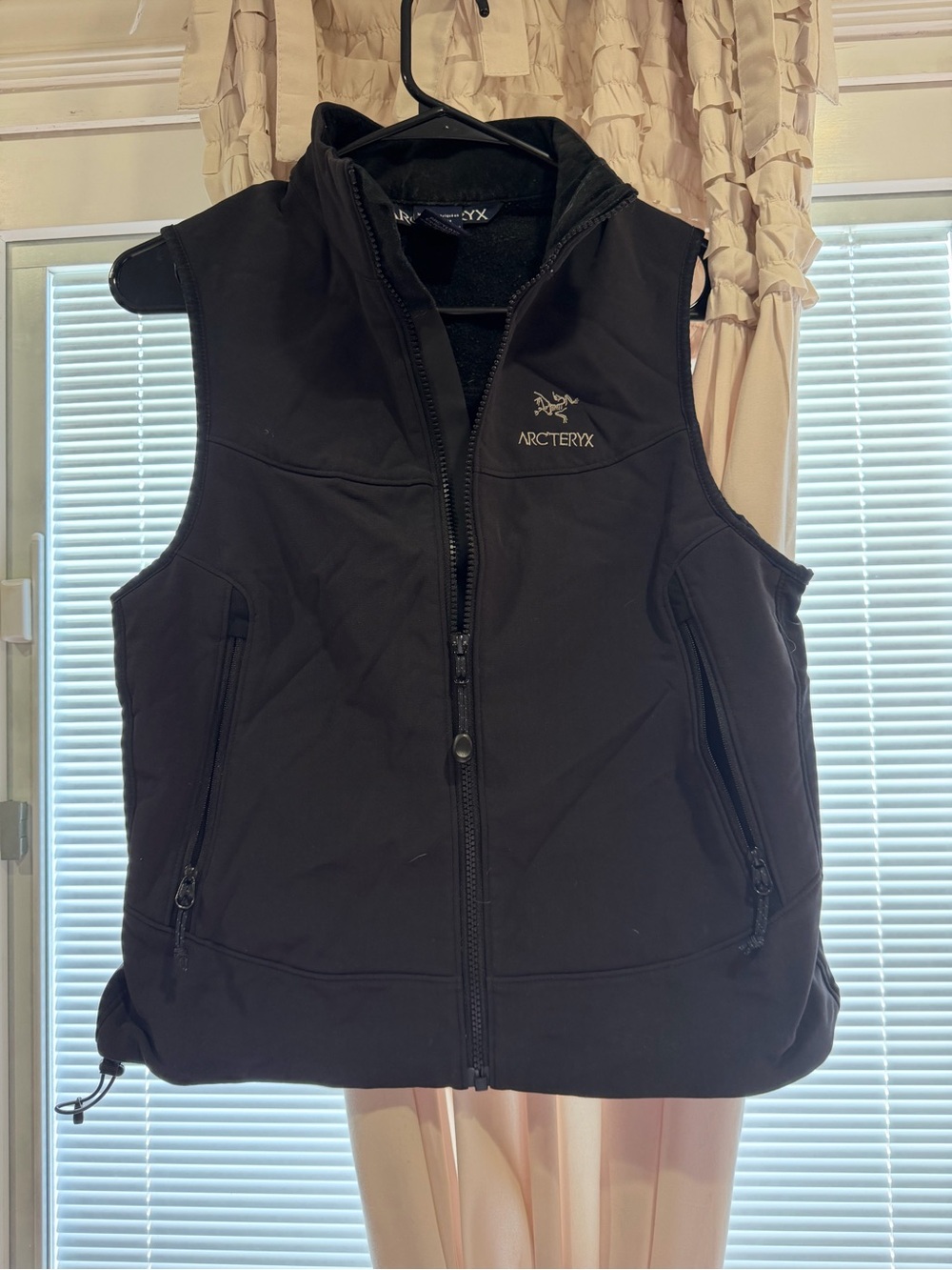 Arc'teryx Black Men's Softshell Vest with Hooded Collar